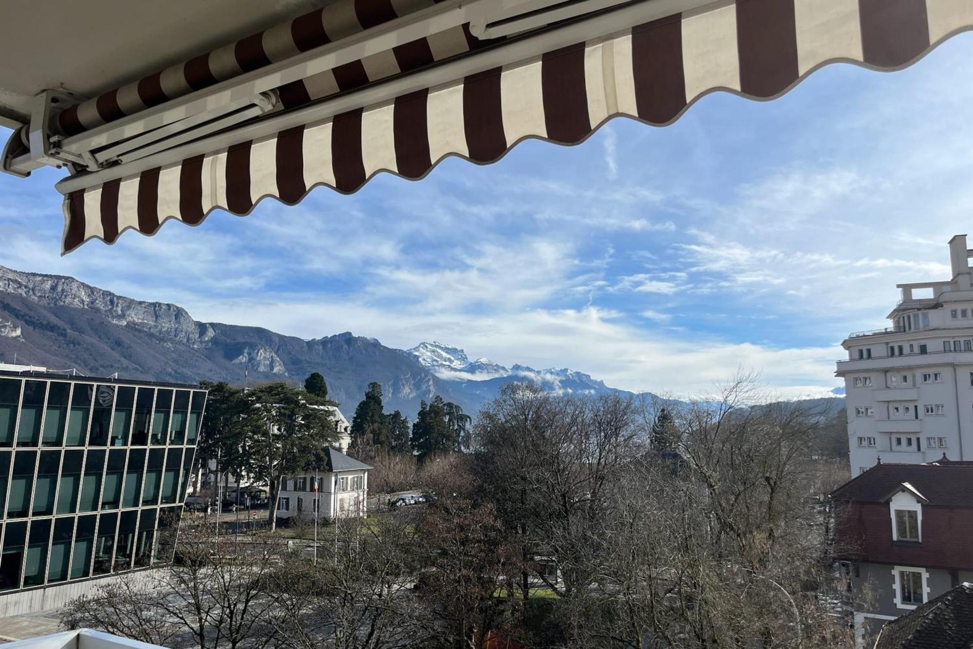 Tournette-Comfortable And Quiet Luxury Apartment Annecy Exteriör bild